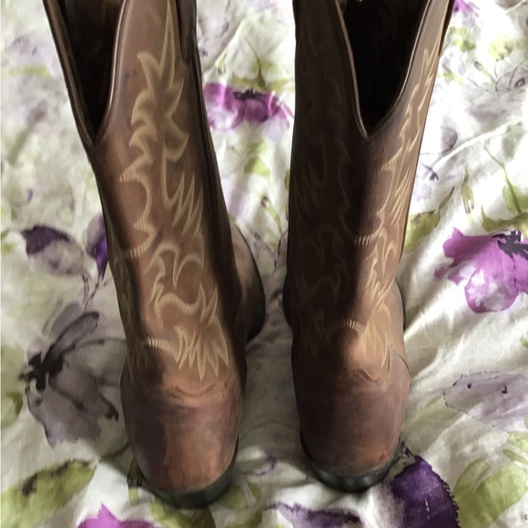 Mens Ariat Cowboy Boots - Picture 2 of 7